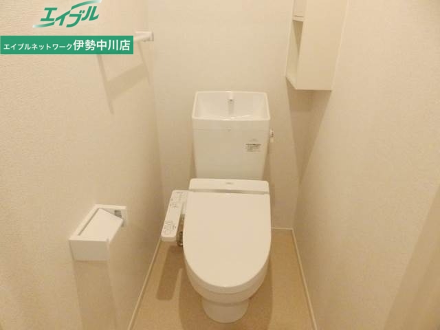トイレ　同タイプ部屋写真です。