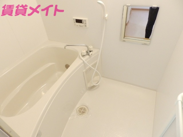 バス・シャワールーム　別部屋画像参考