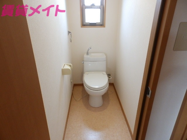 トイレ　別部屋画像参考