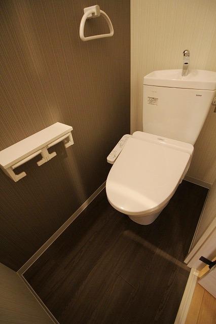 トイレ　※写真他部屋参照