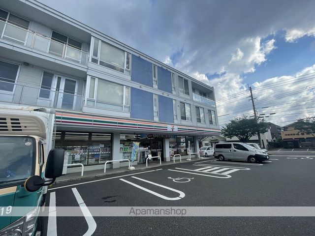 コンビニ　セブン－イレブン鹿児島紫原３丁目店（コンビニ）まで278m