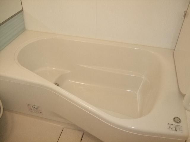 バス・シャワールーム　ゆったりお風呂でくつろげる一坪バス（同タイプ）