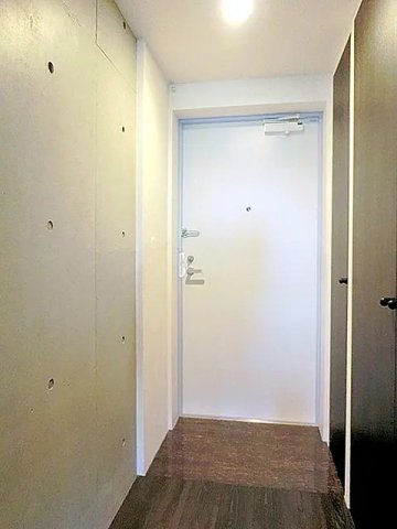 玄関　※全て別号室のお写真。内装等参考にしてください。