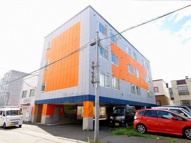 建物外観　オートロック付きマンションです♪