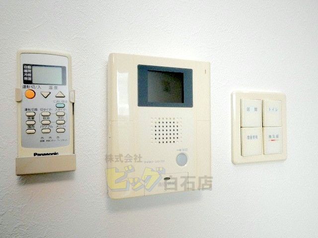 セキュリティ　モニター付きインターホン完備しています♪