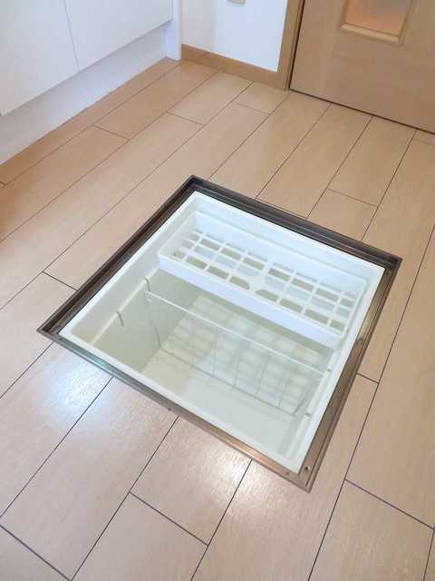 その他設備　☆床下収納☆