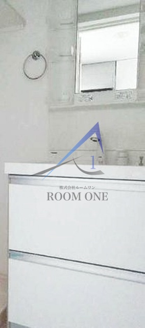 洗面設備　洗面台です。