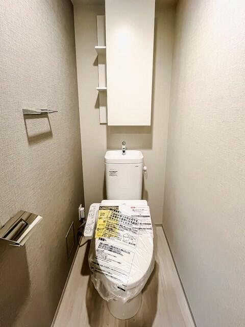 トイレ　※写真は同タイプ住戸です。