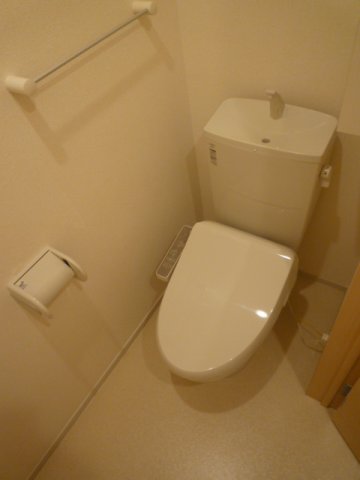 トイレ　シンプルで使いやすいトイレです