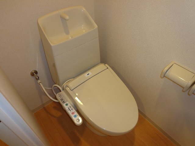 トイレ　シャワー付トイレ