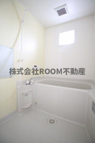 バス・シャワールーム　日々の疲れを癒すお風呂付です