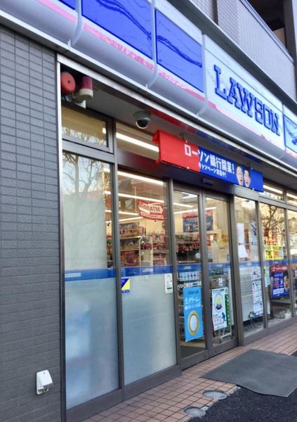 コンビニ　ローソン江東住吉二丁目店（コンビニ）まで66m