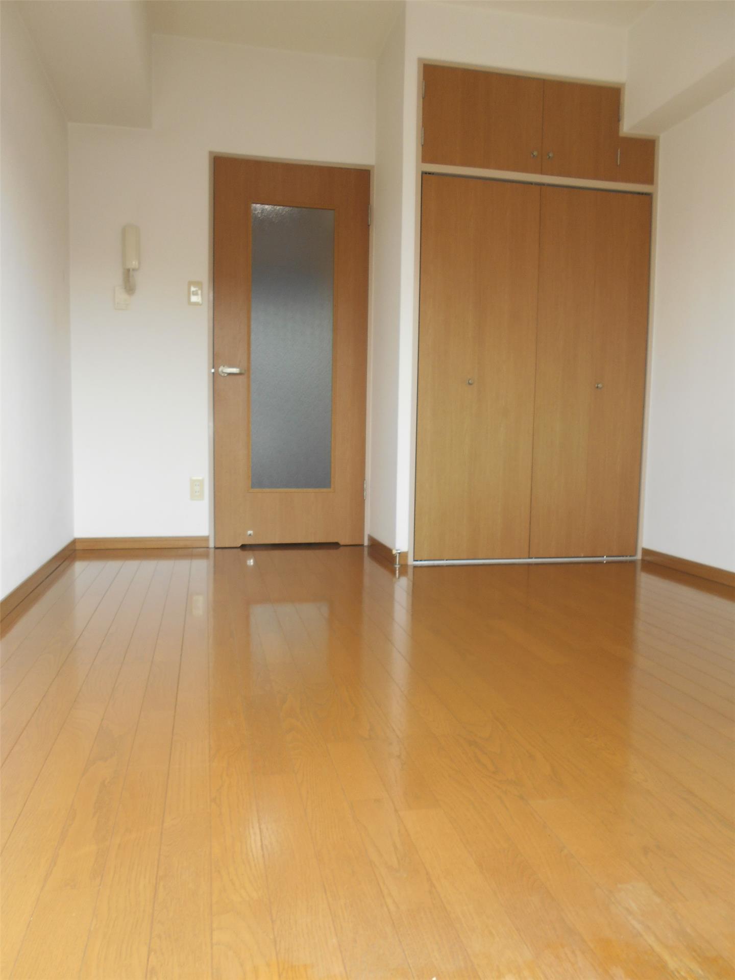 その他部屋・スペース　お部屋をスッキリと使える収納付き♪（同仕様画像）