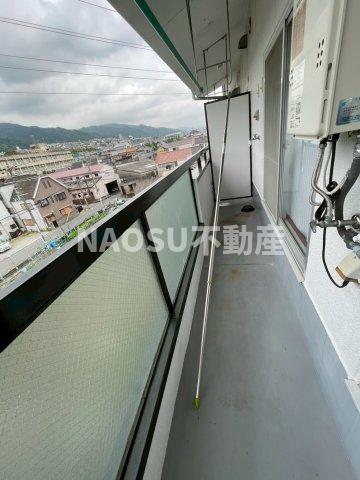 バルコニー　陽当たり良好なバルコニーです