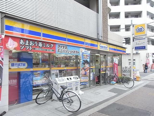 コンビニ　ミニストップ（コンビニ）まで580m