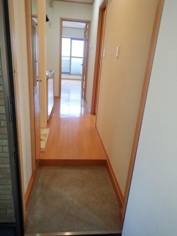 玄関　※別部屋参照