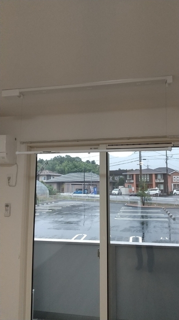 その他設備　室内物干し