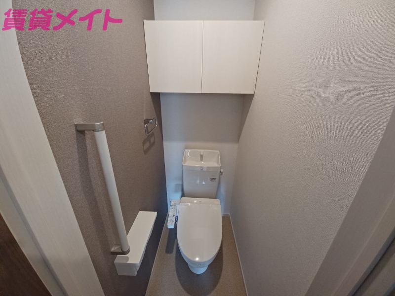 トイレ　同型タイプ画像