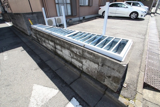 その他　建物周辺（その他）まで1m