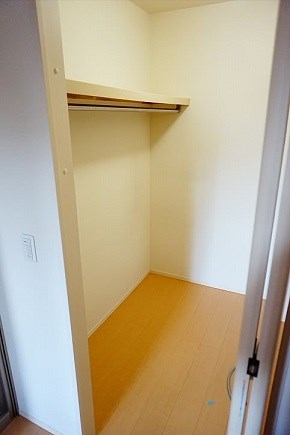 収納　ウォークインクローゼット