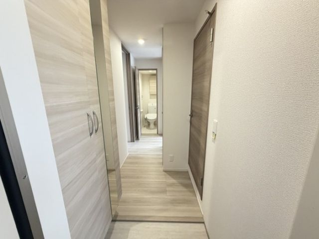 Nest Piece 原町の玄関写真