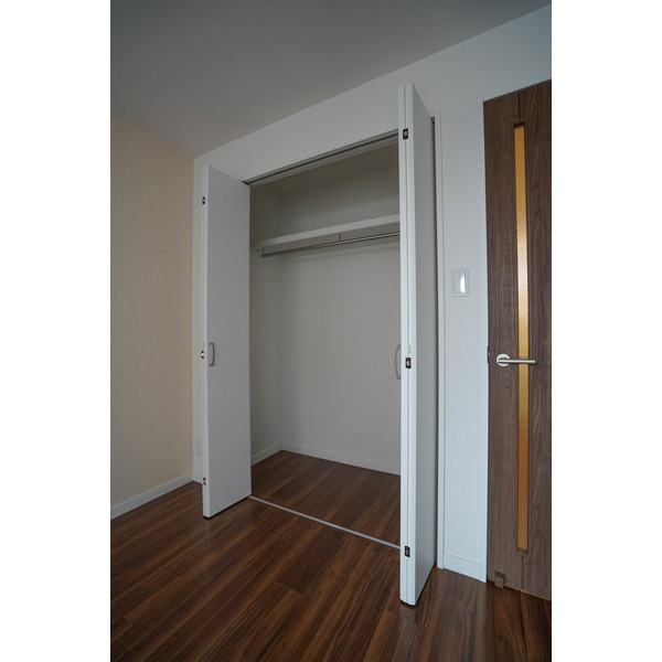 収納　同じ建物の別なお部屋