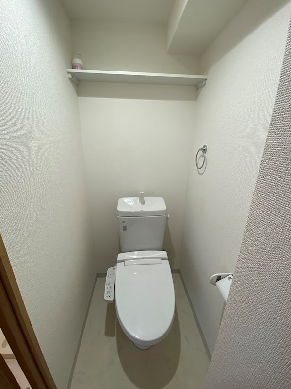 トイレ　※類似タイプのお部屋です
