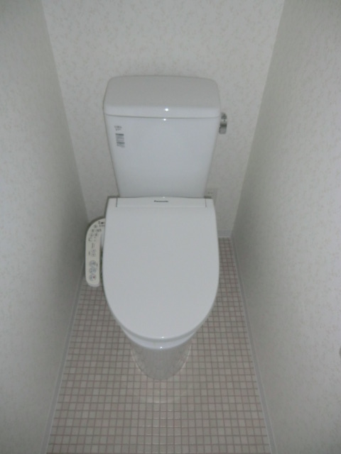 トイレ　ウォシュレット
