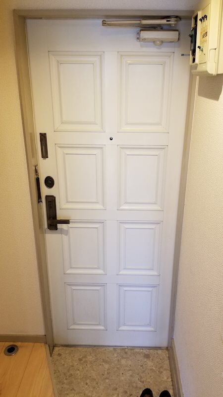 玄関　反転部屋参照
