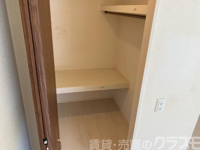 収納　ウォークインクローゼット