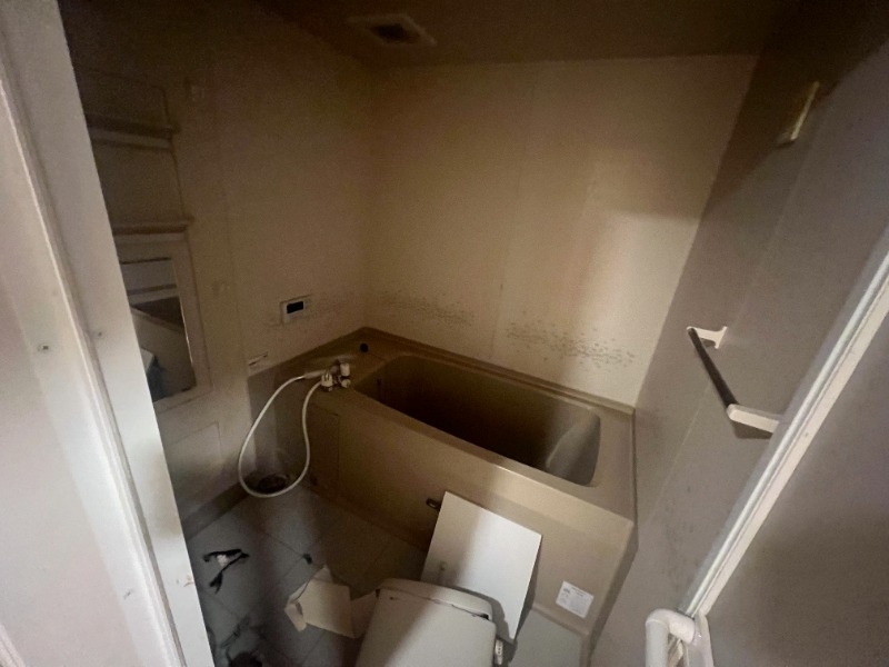 バス・シャワールーム