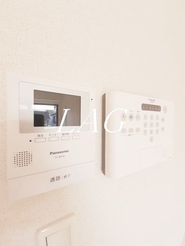 セキュリティ　モニター付きインターホンです。