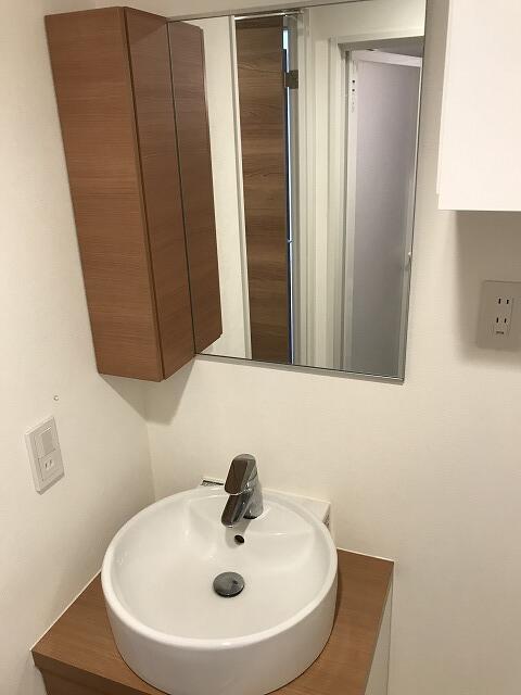 洗面設備　忙しい朝には欠かせない洗面所です
