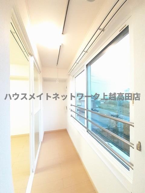 バルコニー　サンルーム