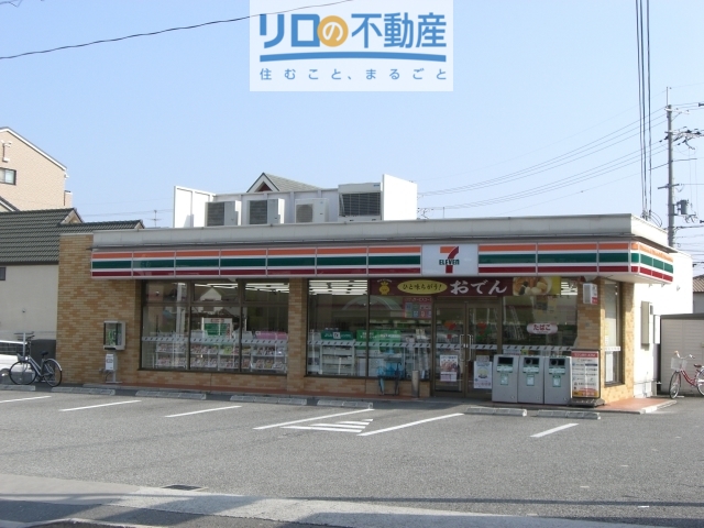 コンビニ　セブンイレブン伊丹荒牧7丁目店（コンビニ）まで595m