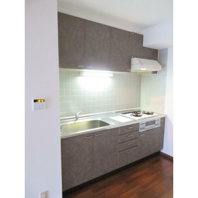 キッチン　※別部屋写真参照