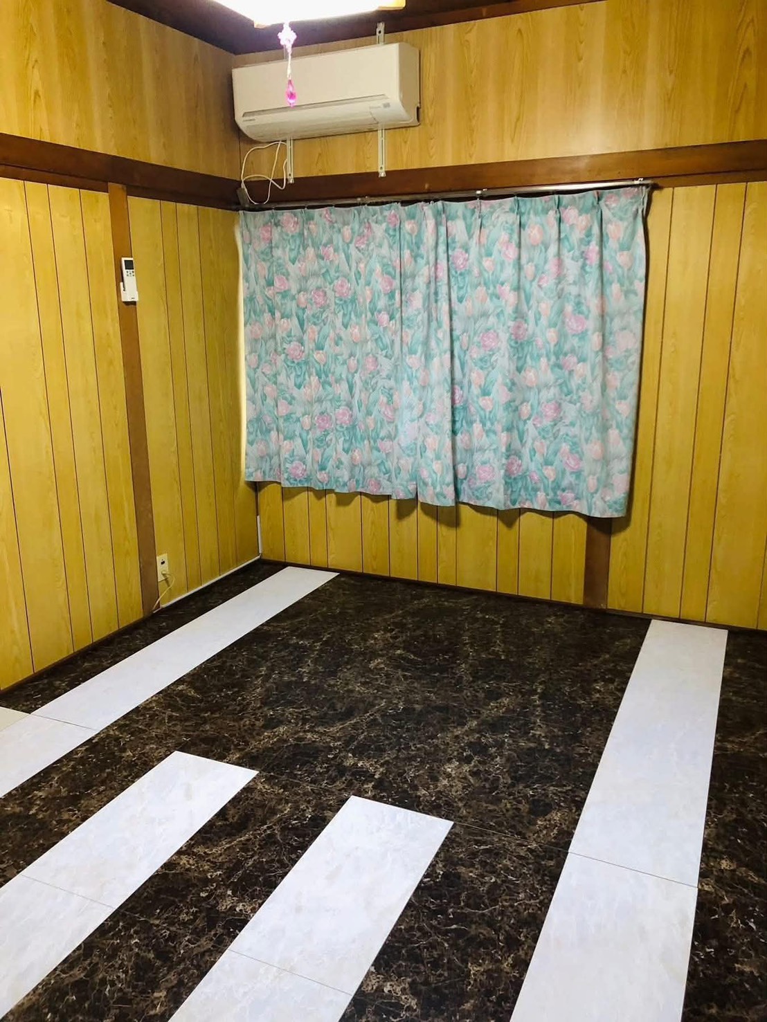 御津金川戸建の内装写真
