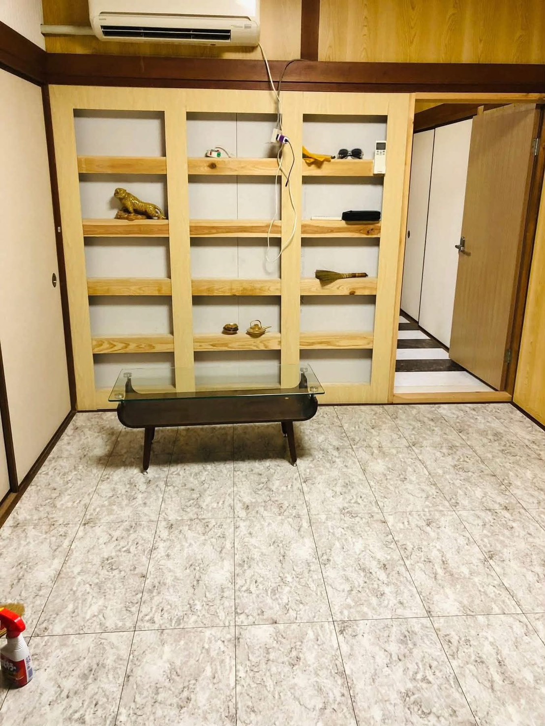 御津金川戸建の居間写真
