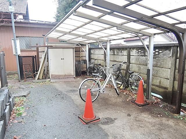 その他共有部分　★屋根付き駐輪場★