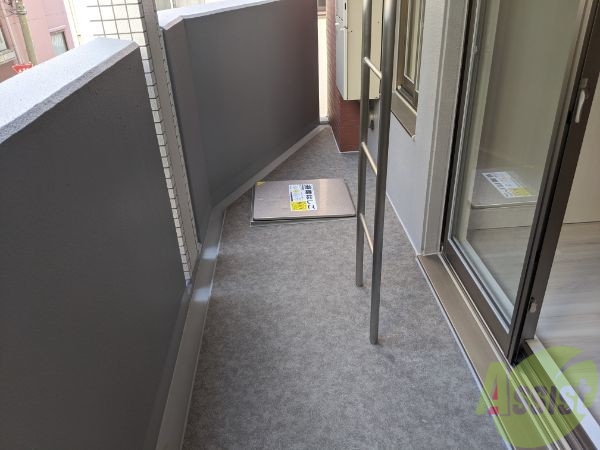 バルコニー
