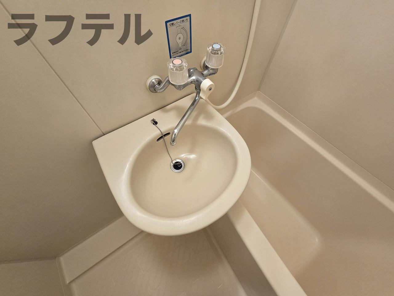 洗面設備　別部屋イメージ写真