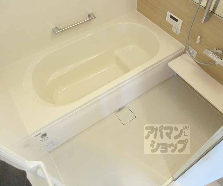 バス・シャワールーム　ゆったりくつろげます！