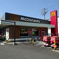 飲食店　マクドナルド 東大阪巨摩橋店（飲食店）まで483m