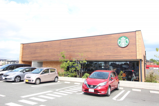 飲食店　スターバックス　コーヒー　熊本益城インターチェンジ店（飲食店）まで750m