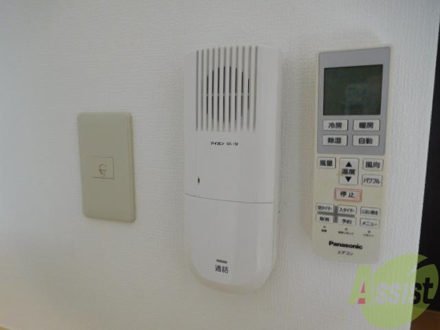 セキュリティ　インターホンついています。