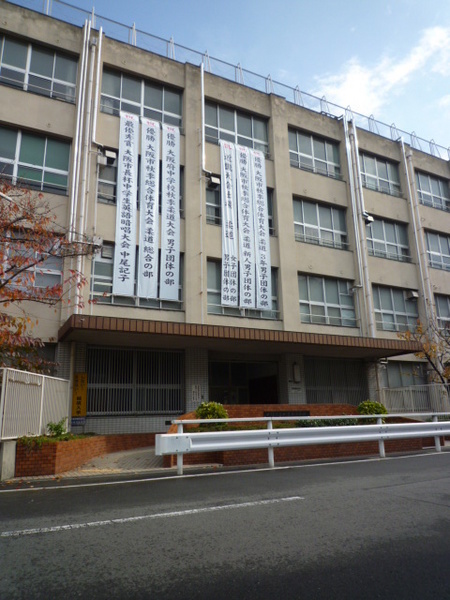 中学校　大阪市立大正東中学校（中学校）まで440m
