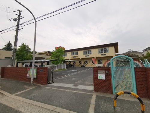 幼稚園・保育園　北野田こども園（幼稚園・保育園）まで485m