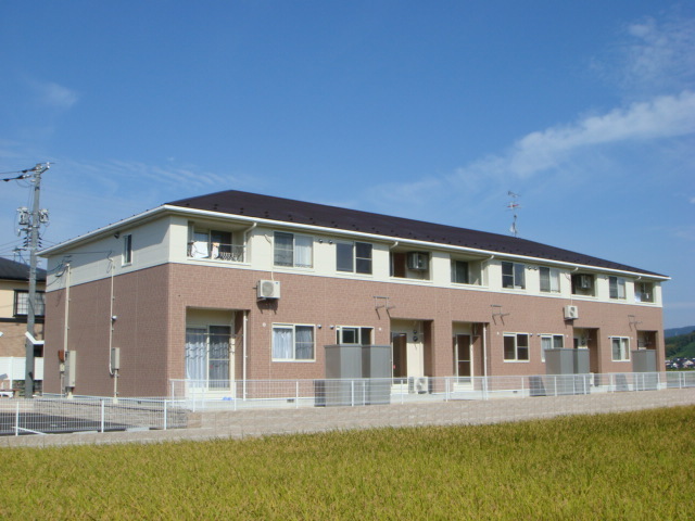 建物外観　外観写真（昼）