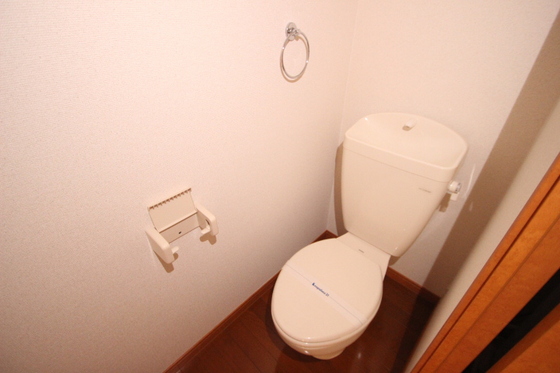 トイレ　※別部屋の写真です