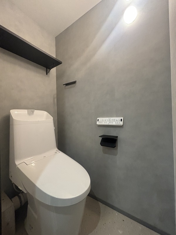 トイレ　同タイプの別部屋の写真です。